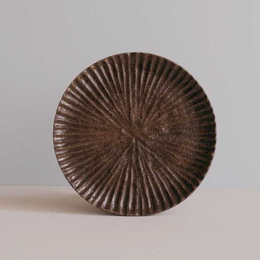 Handcarved lunch plate - 20cm
