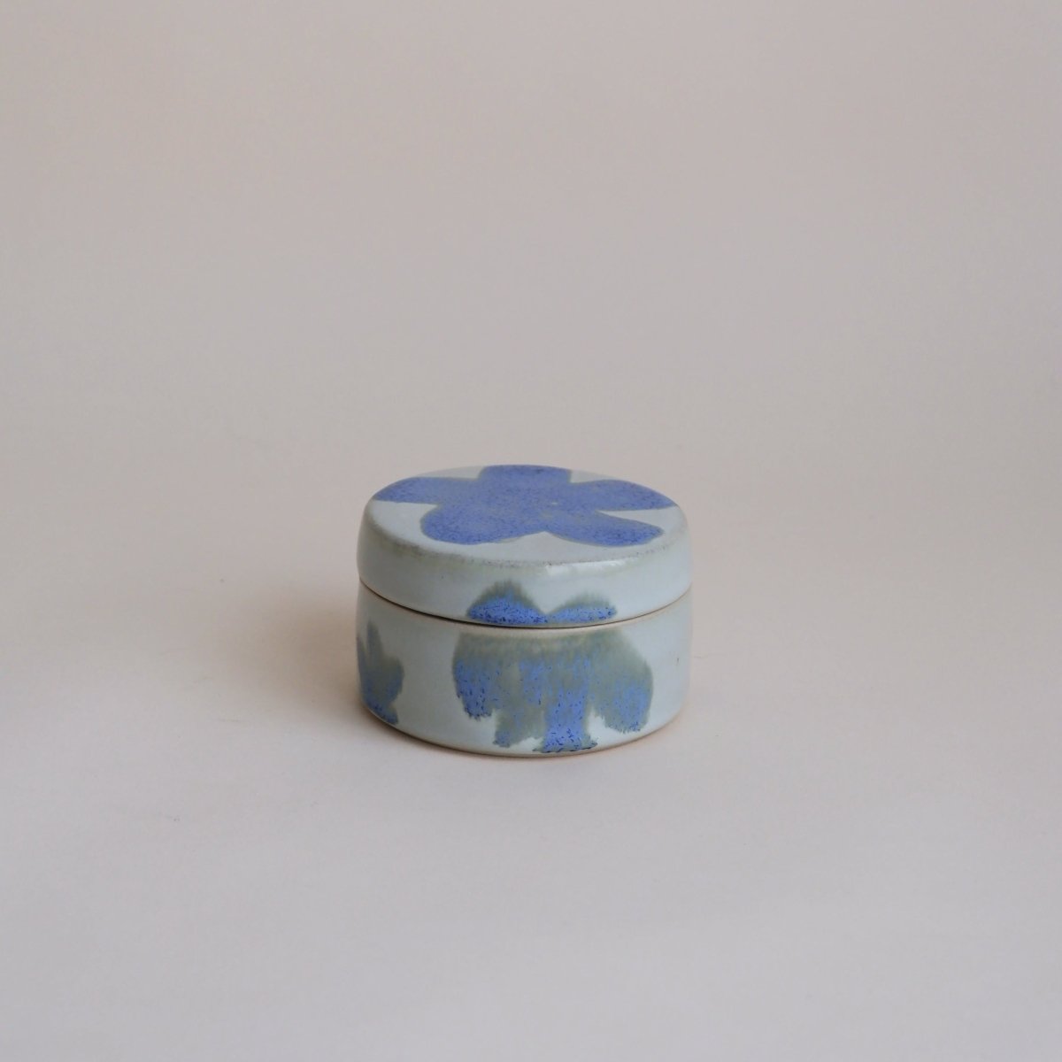 Ceramic flower box - Misena Ceramics