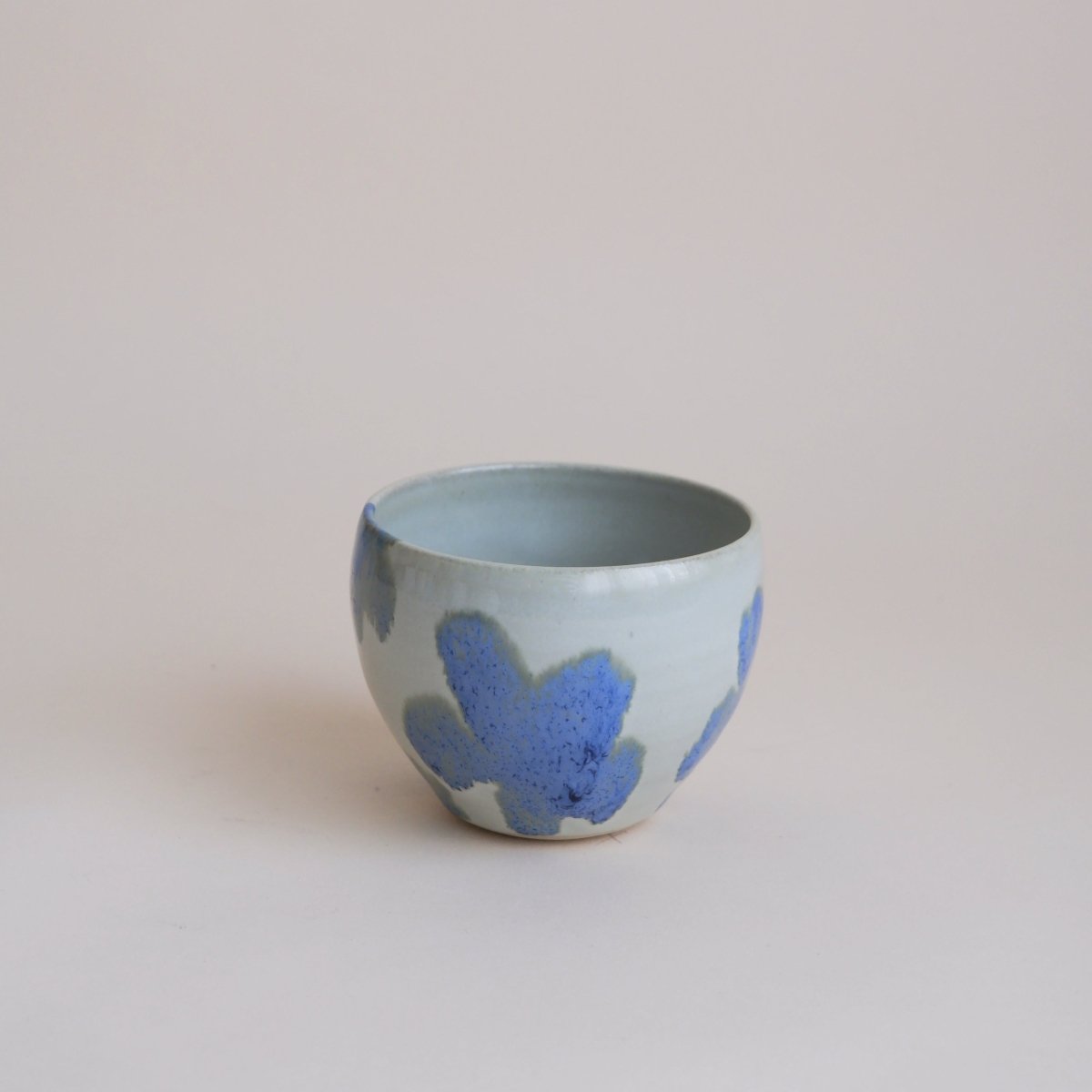 Flower cup - Misena Ceramics