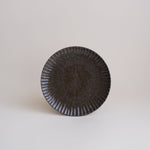 Handcarved lunch plate - ⌀ 20cm - Misena Ceramics